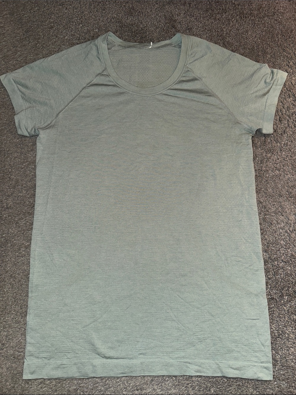 Lululemon swiftly tee- Light Sage Green
